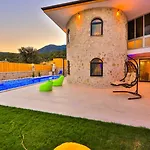 Sandak 2 Villa *