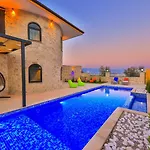 Sandak 2 Villa